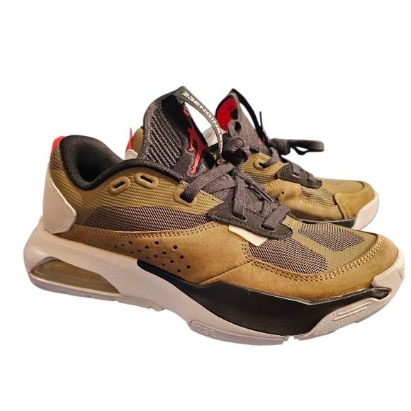 Shoes - Jordan Air 200E Sneakers Women 8